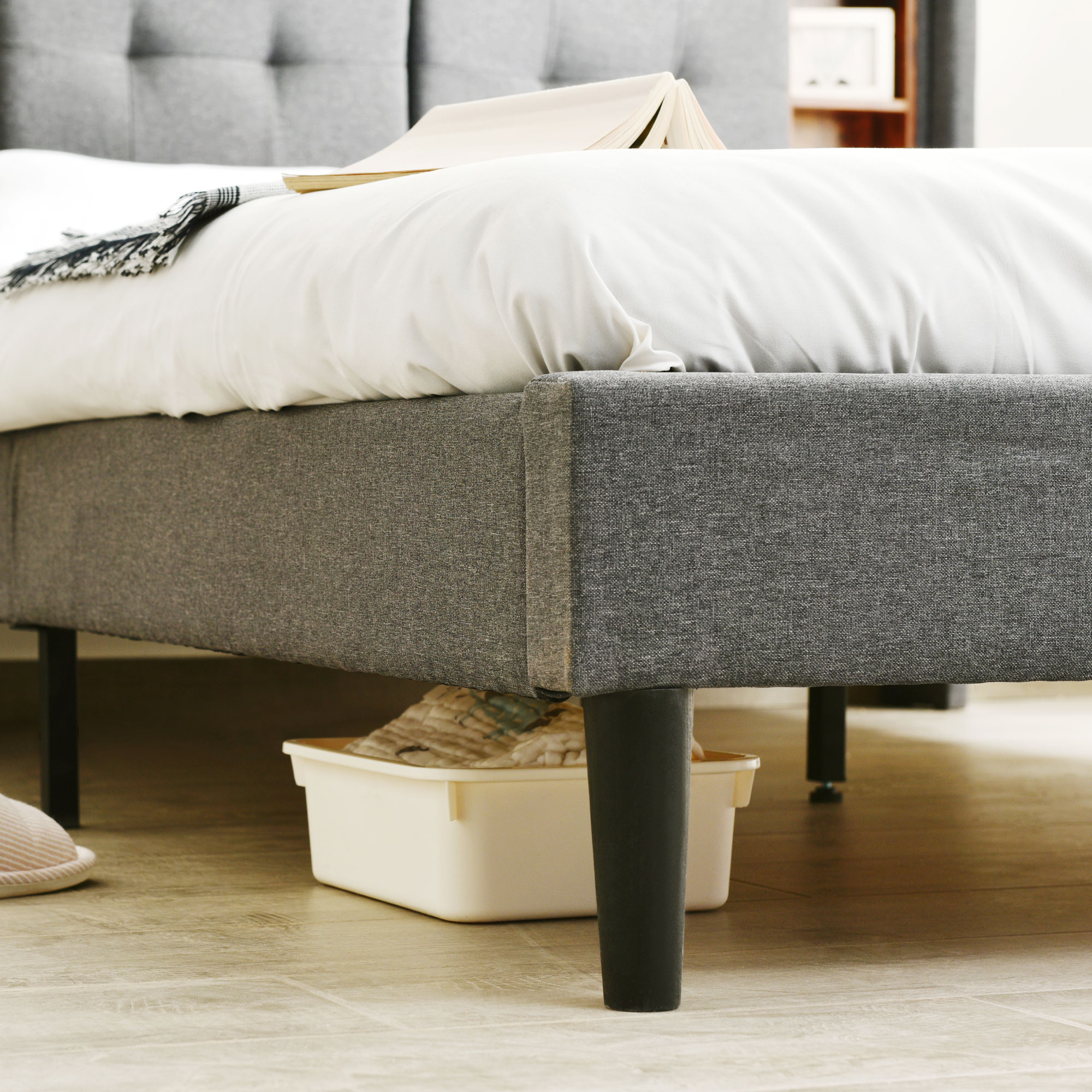Design sécurisé et pieds surélevés
