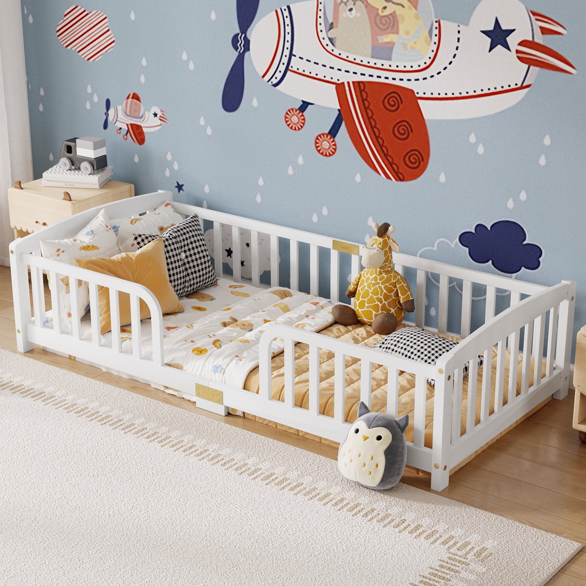Lit enfant 90x200 avec barrières de sécurité, ouverture centrale et design au sol pour transition en douceur