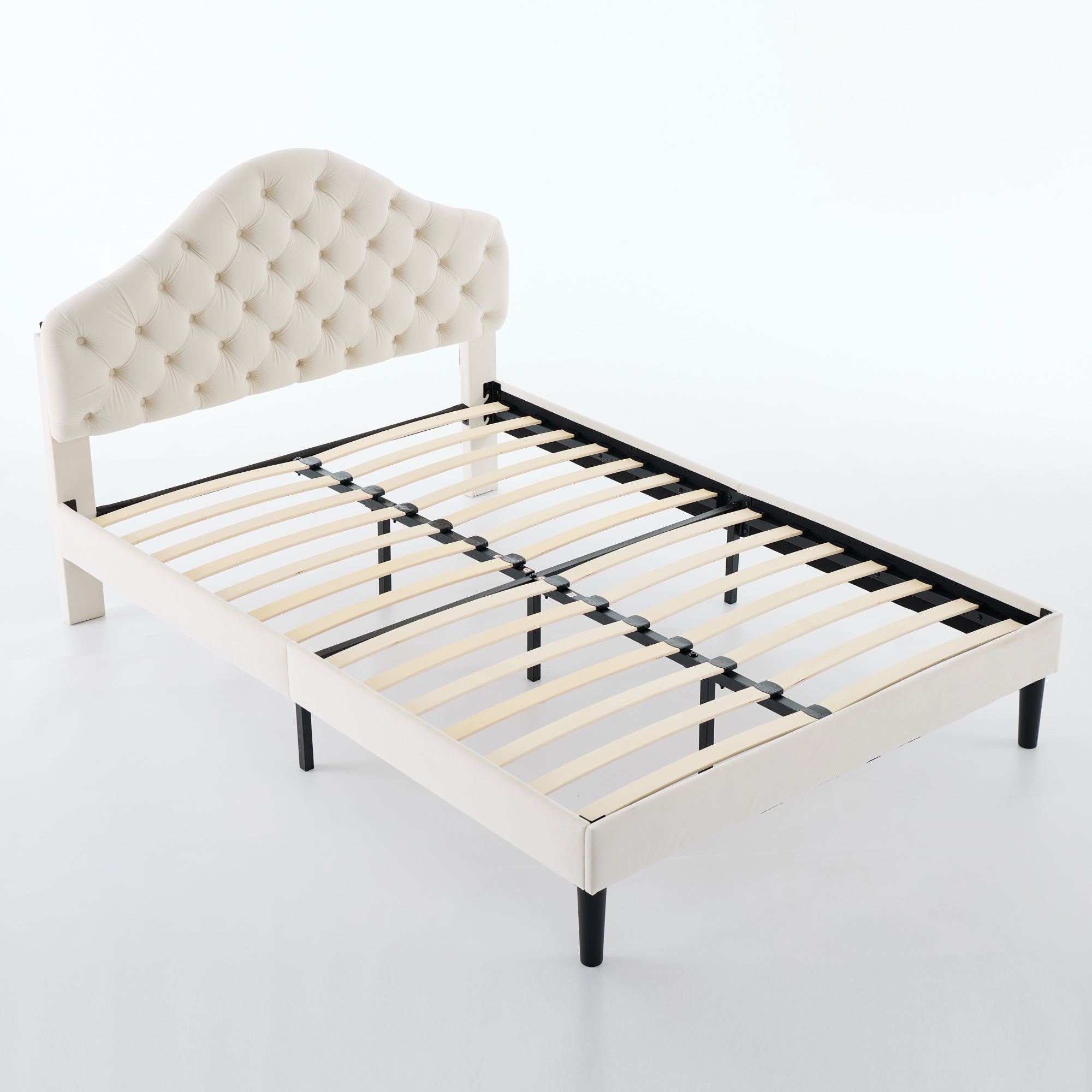 Lit rembourré 140x200 avec tête de lit réglable et renfort intégré pour une stabilité optimale
