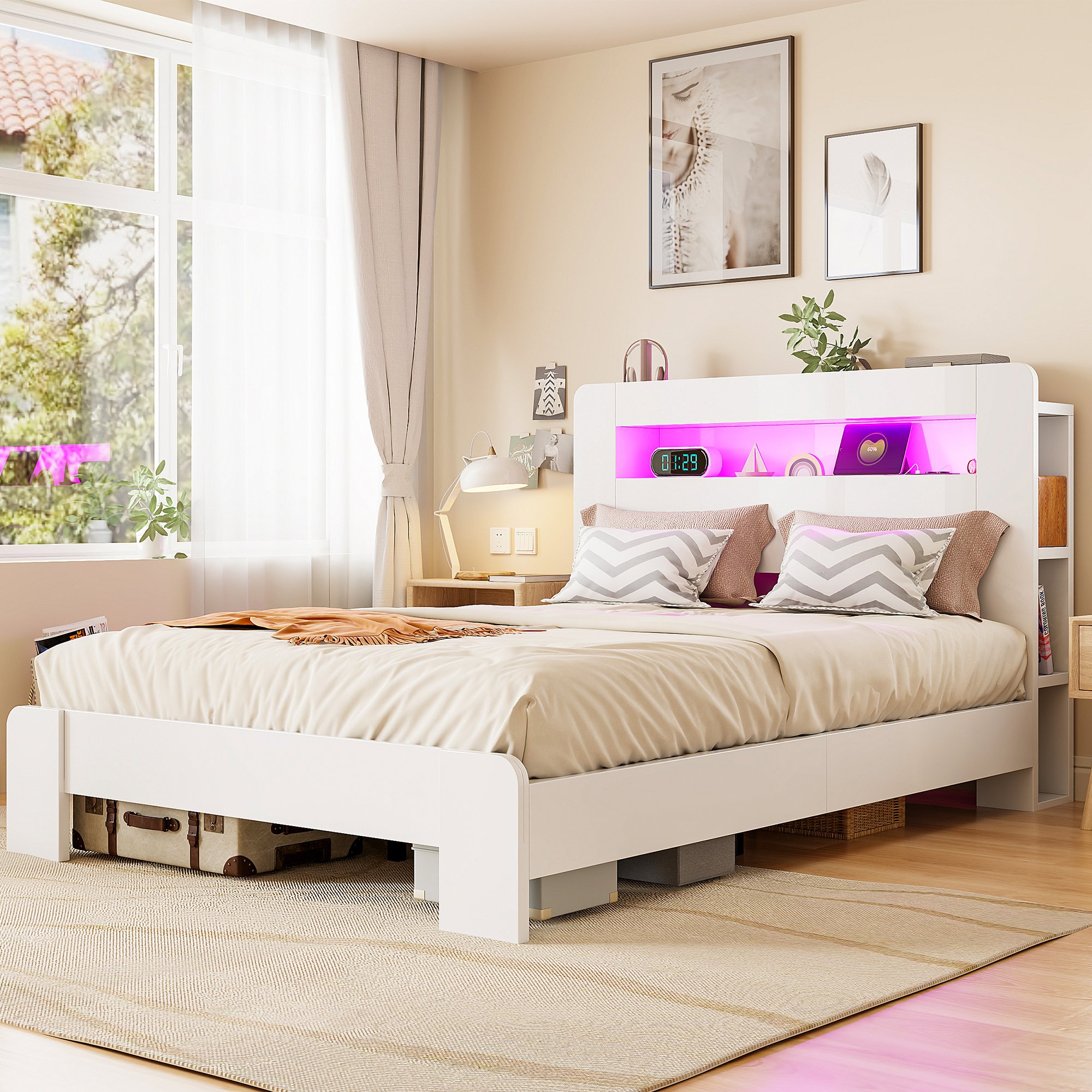 Lit coffre 140x200 avec rangement intégré, LED et prises USB, en bois blanc
