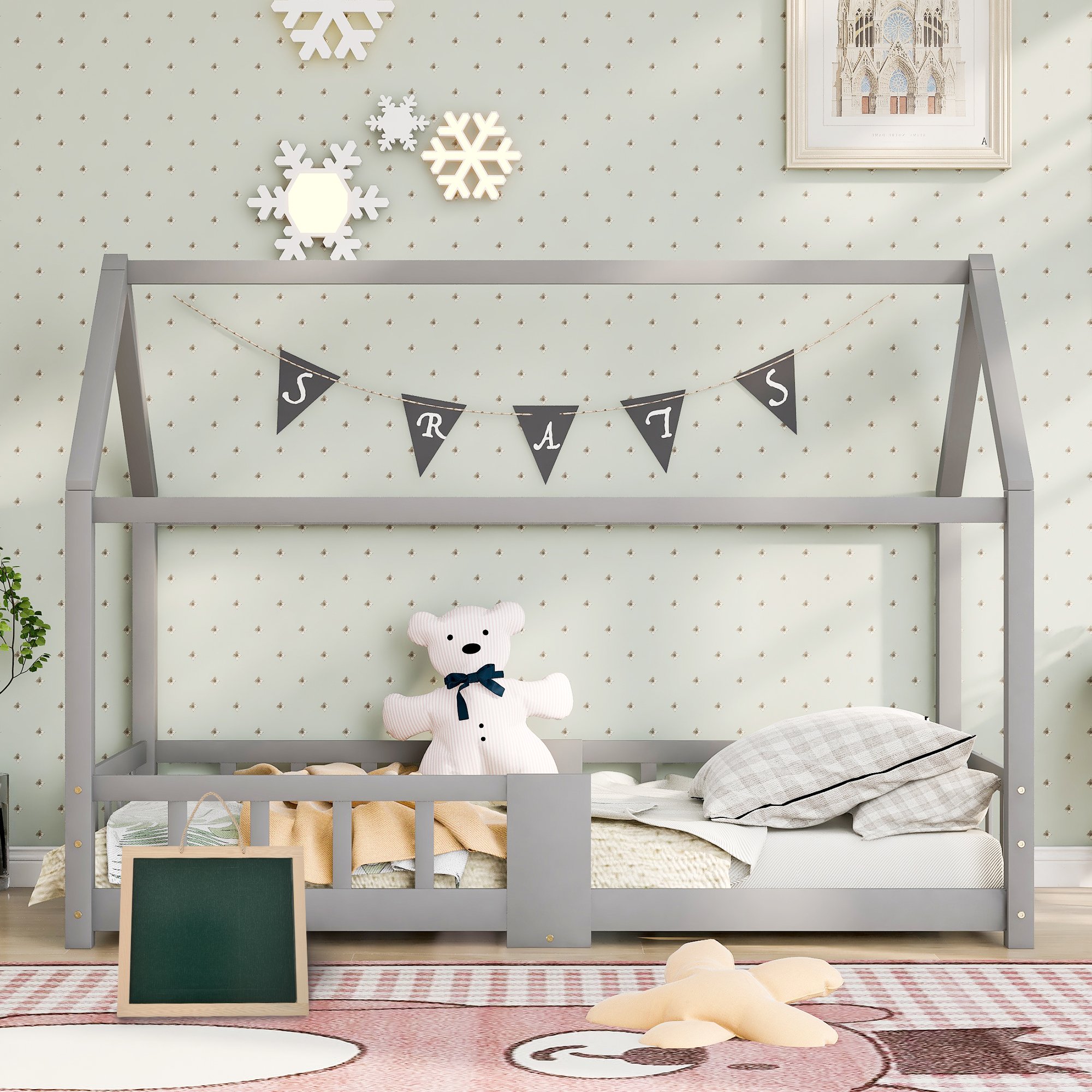lit cabane enfant avec tableau mural pour dessiner, lit maison sécurisé avec lattes et protection anti-chute gris pin massif