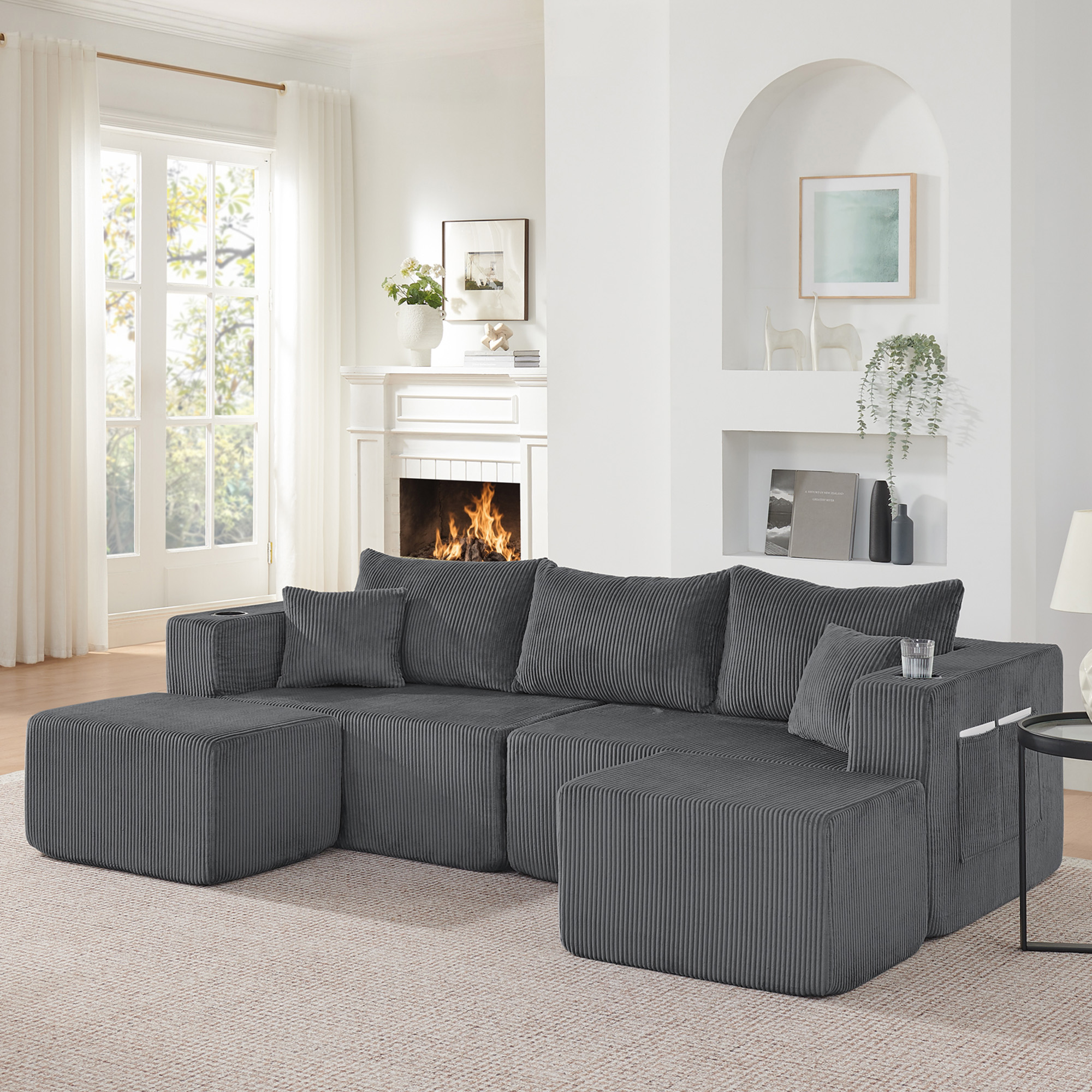 Canapé d'angle modulable 3 places en corduroy gris, sans cadre avec poufs mobiles, porte-gobelets et poches de rangement intégrées