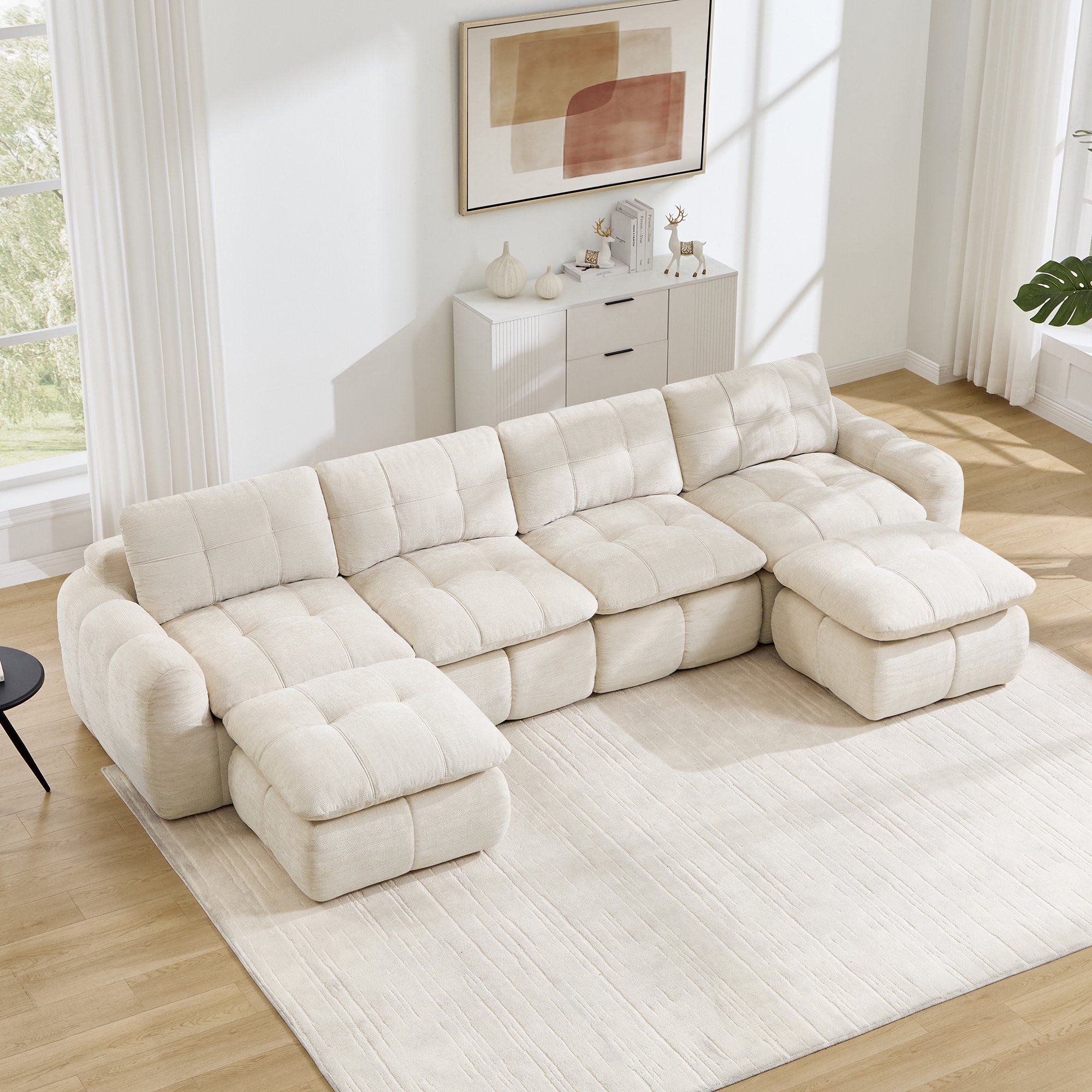 Canapé modulable 4 places beige en chenille, structure sans cadre avec 2 ottomans, design carré pour salon et appartement