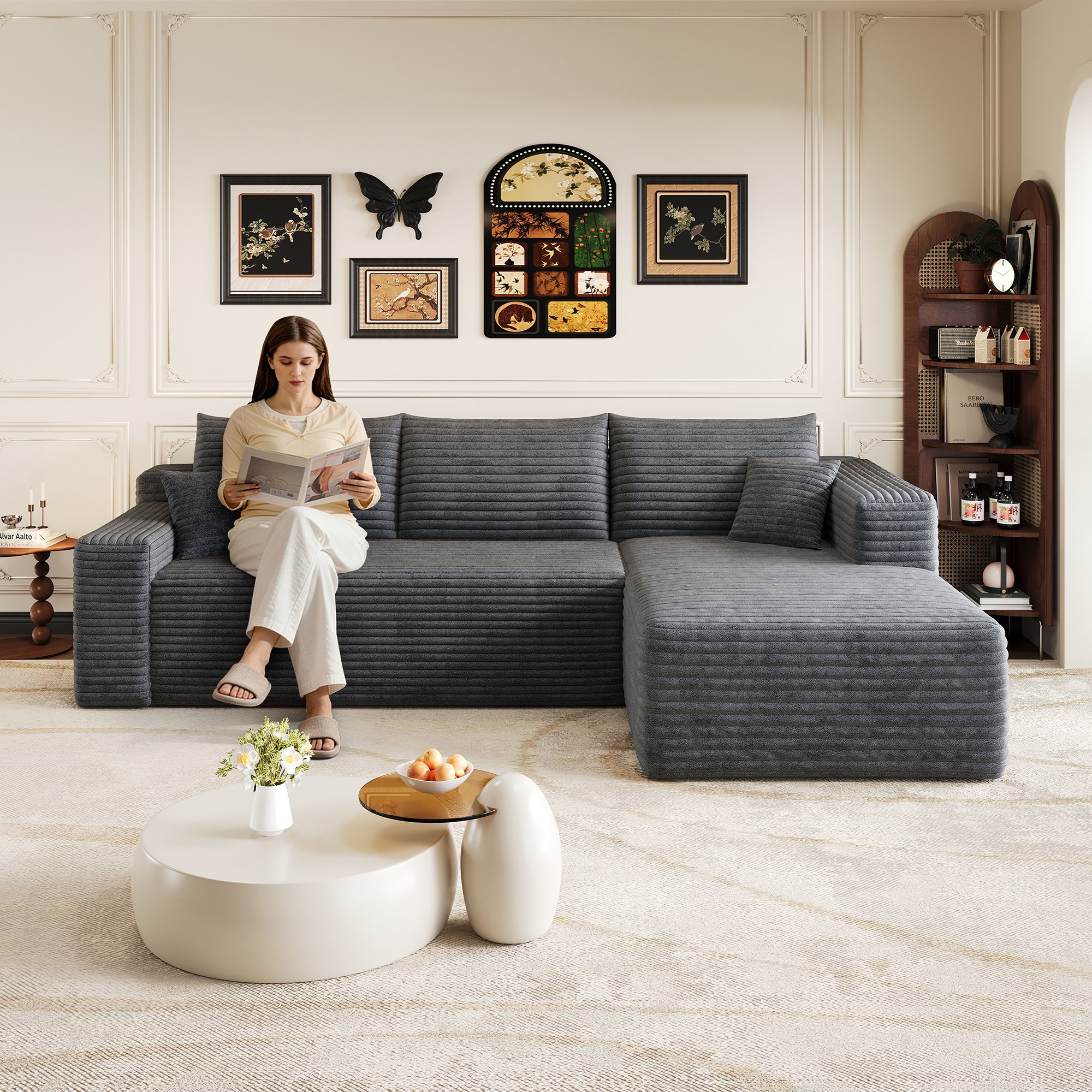 Grand canapé d'angle 241cm largeur x 151cm profondeur, assise basse et large, tissu côtelé gris, prêt à l'usage sans assemblage