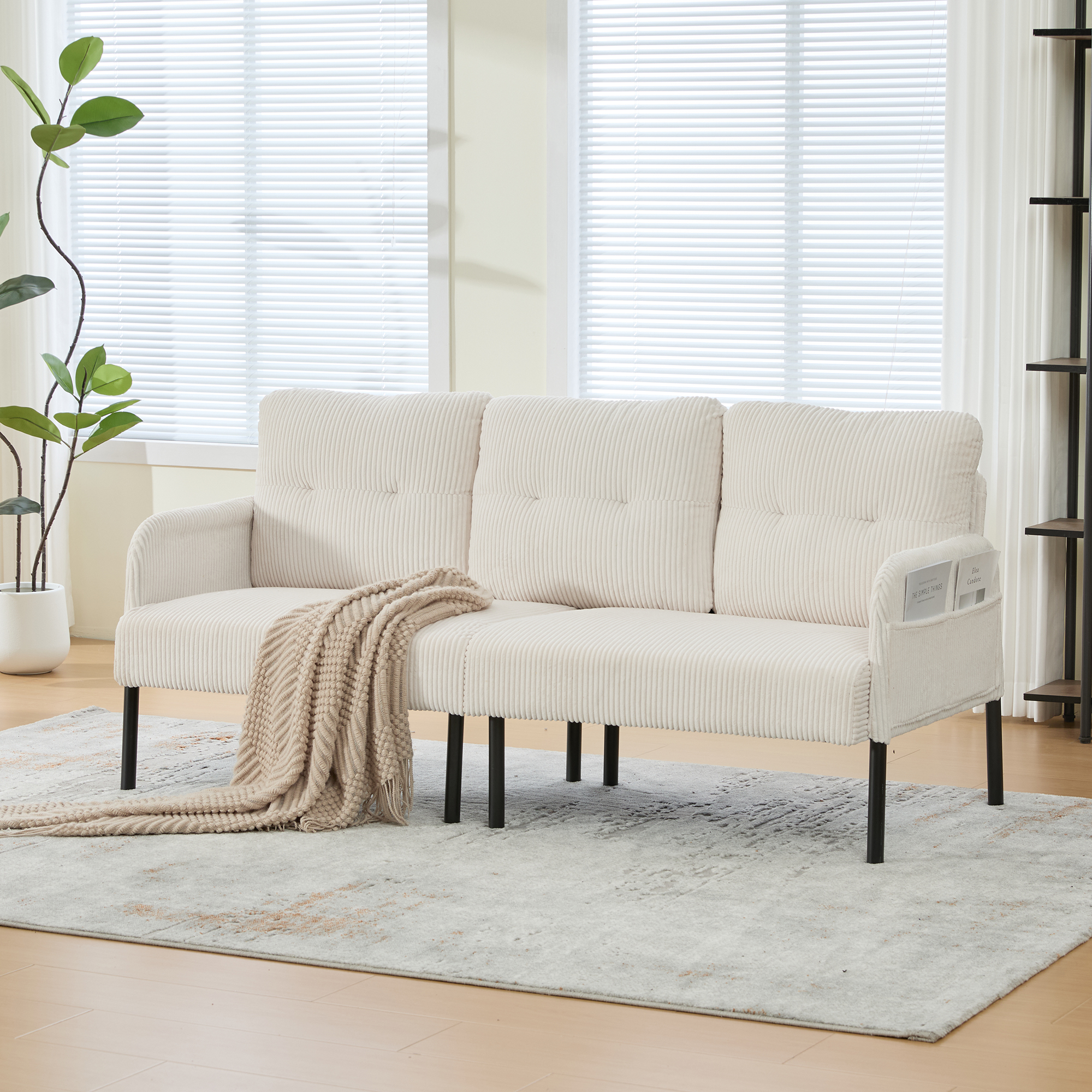 Canapé 3 places avec LED intégrée, poches latérales pratiques et assise profonde pour salon ou bureau