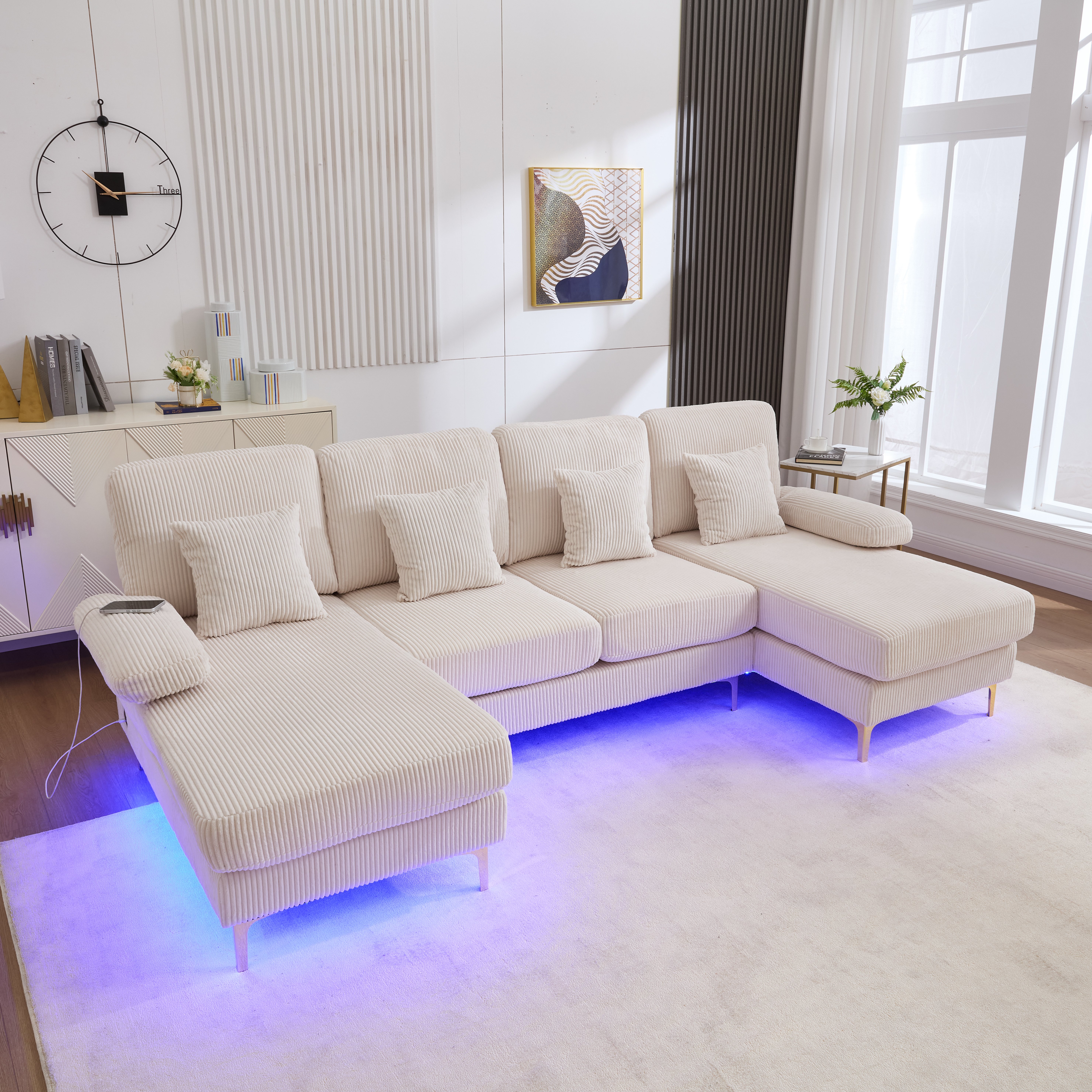 Canapé en U 4 places en velours beige, cadre en bois massif et coussins en mousse, éclairage LED