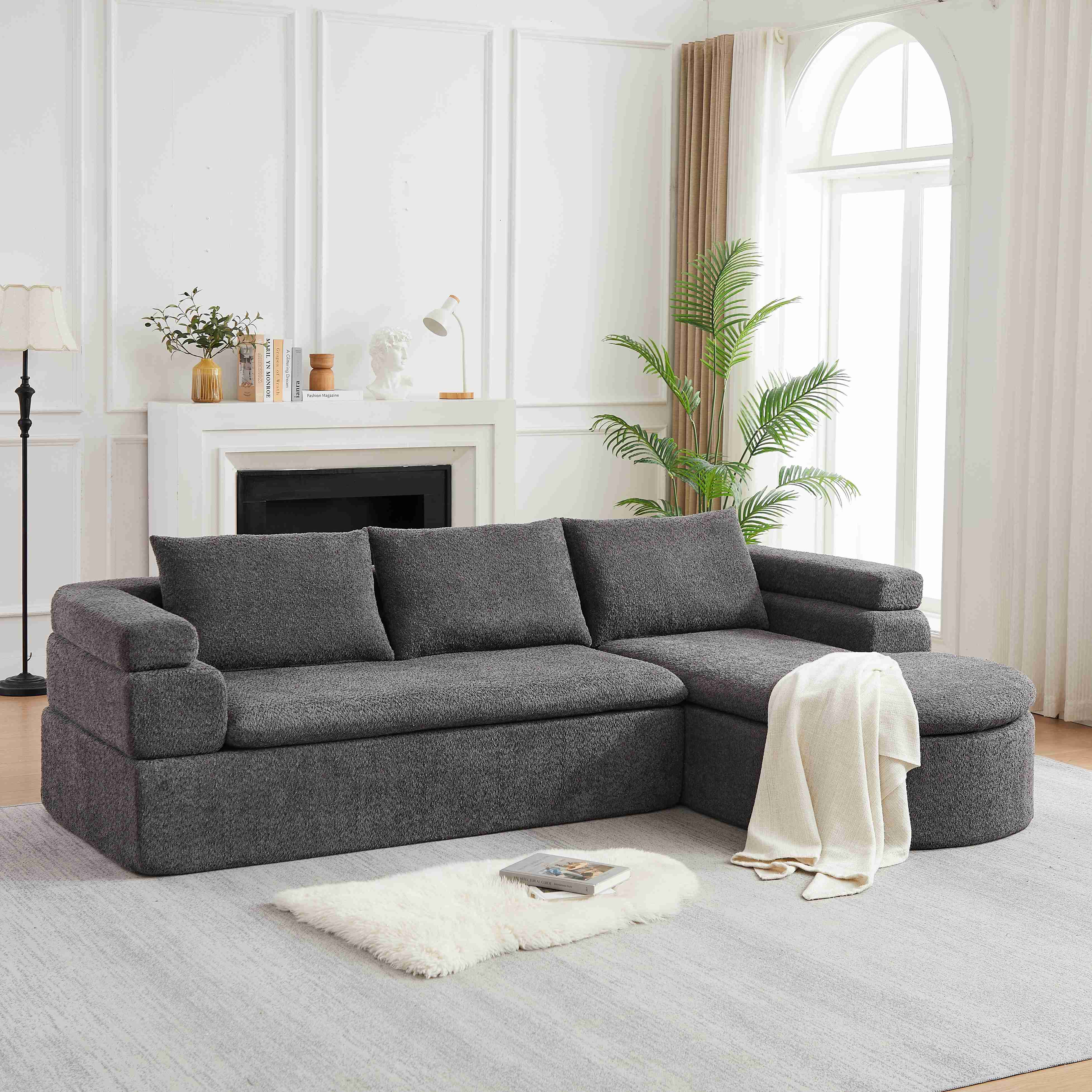 Canapé d'angle 3 places avec méridienne en tissu chenille anthracite, accoudoirs en gradins et coussins épais pour salon moderne