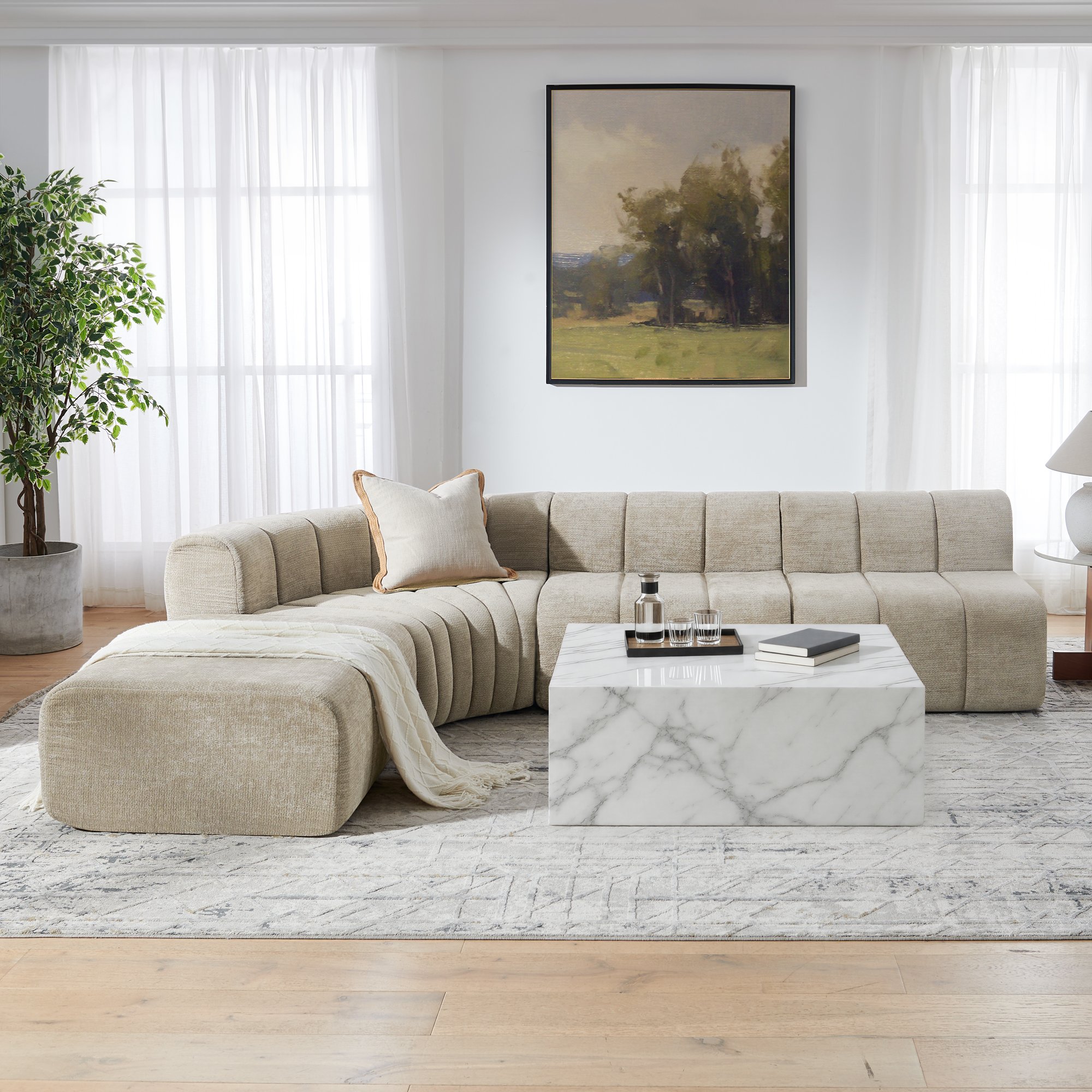 Canapé d'angle modulable 4 places marron en chenille, structure sans dossier convertible en poufs et table basse, livraison en 3 colis