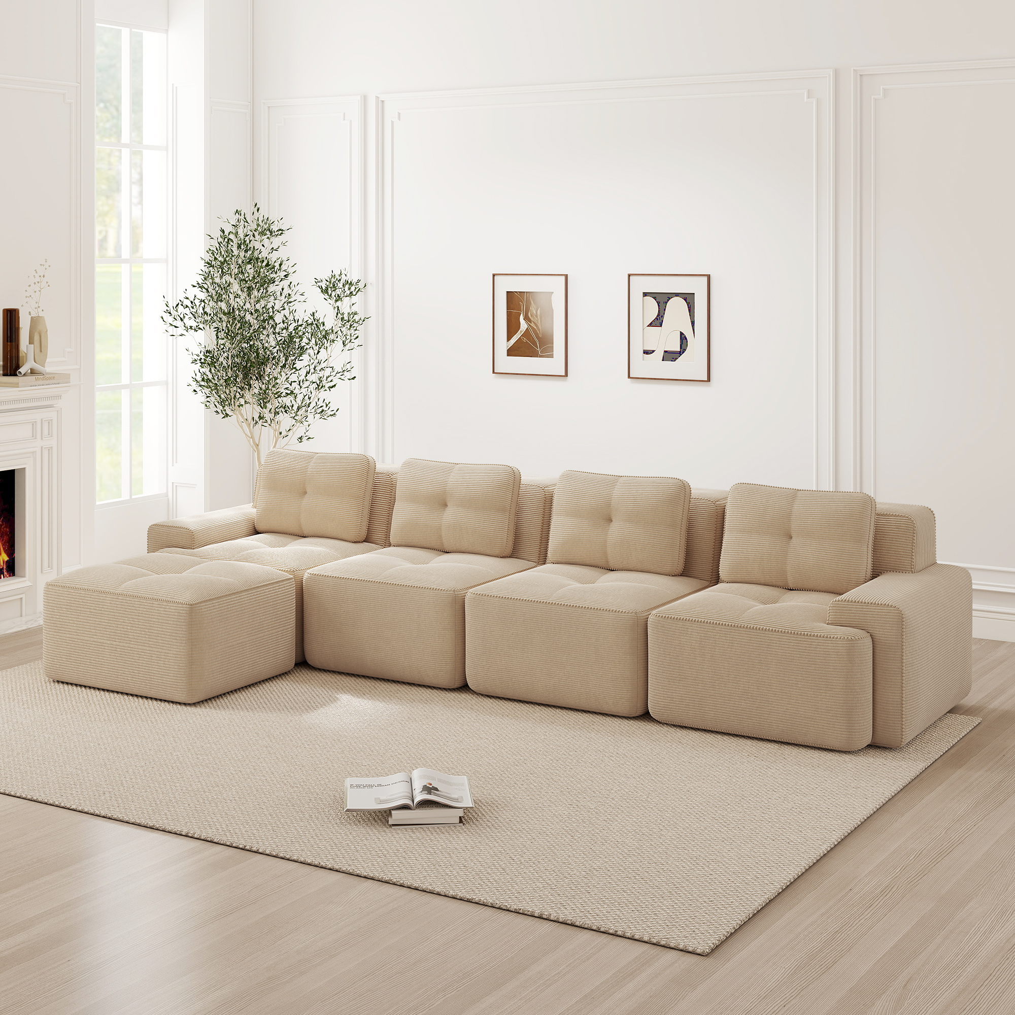 Canapé 4 places en velours côtelé beige avec dossier bas, assise profonde et accoudoirs larges