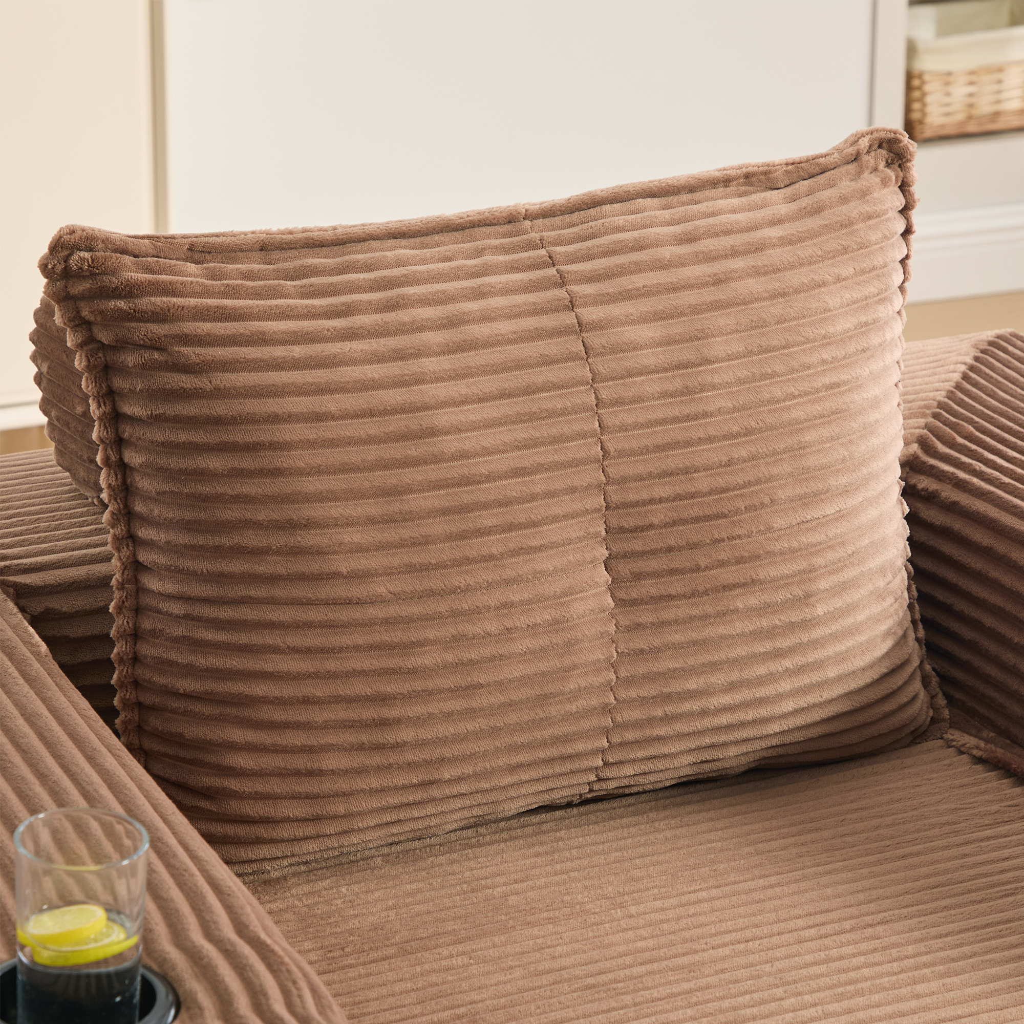 Canapé convertible 2 places 122x198 cm en velours côtelé marron avec accoudoirs amovibles et ressorts