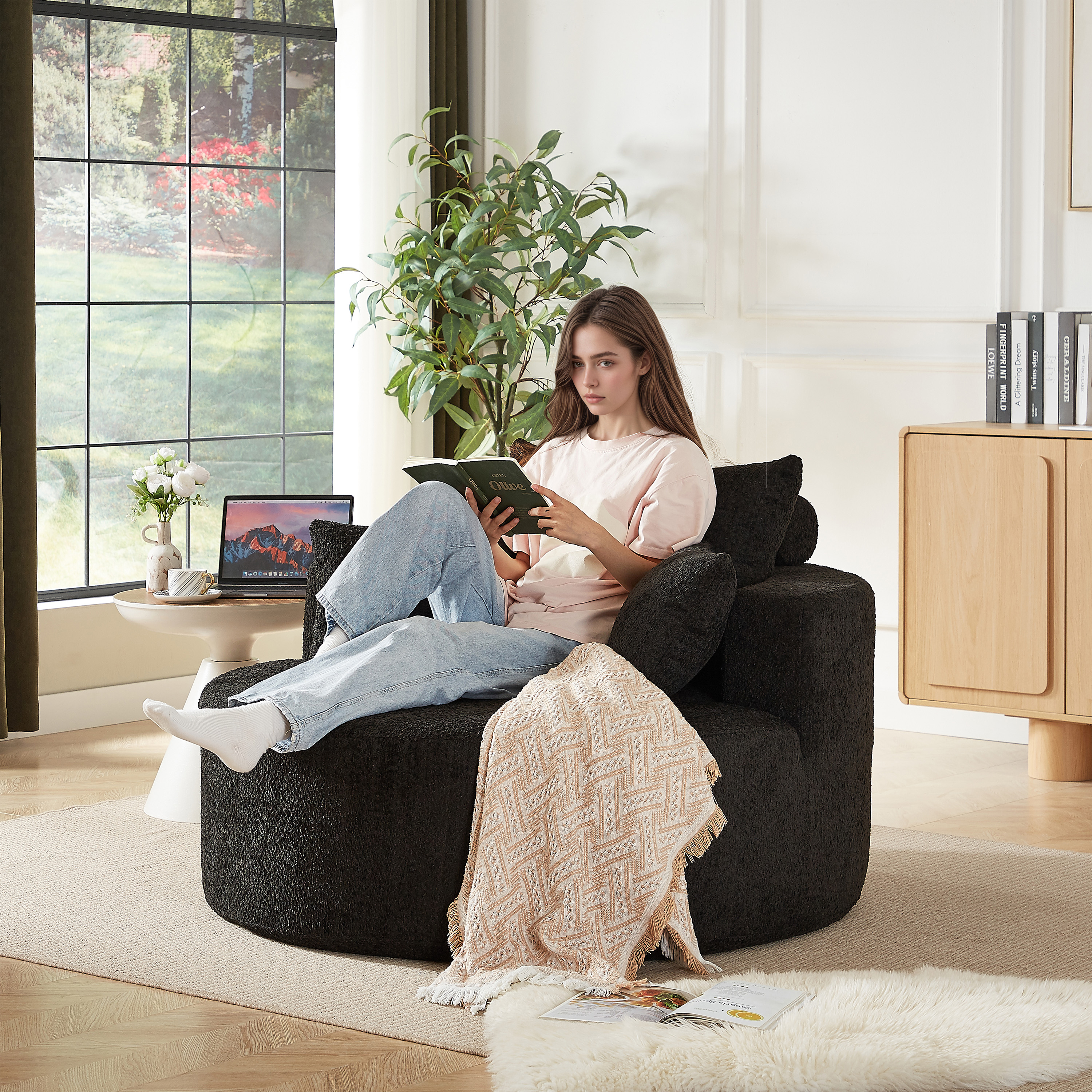 Fauteuil en Tissu Chenille Noire avec Remplissage Mousse, Structure Monobloc Confortable, Idéal pour Salon Contemporain